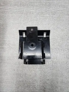 03625 AIR LIFT Rear Loadlifter Right Lower Bracket 5000