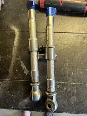 X02-05-002 APEX DESIGNS Autolynx Front Sway Bar Disconnects