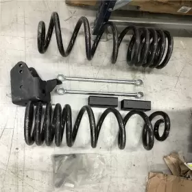 12458 BDS SUSPENSION Rear Box Kit 2500 Ram
