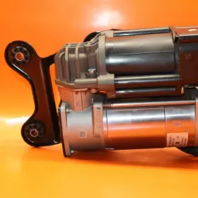 26071611 BMW Air Pump Compressor X5 F15 #2