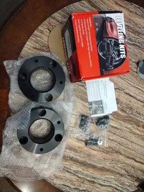 ECP110402CP ECCPP Front Leveling Lift Kit 1500 Chevy Gmc