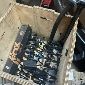 77072395AF MOPAR Jl Lift Fox Racing Shocks Door Kit Jeep