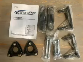 64660K PRO COMP Leveling Lift Strut Spring Shackle Kit Nitro