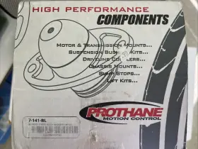 7-141-BL PROTHANE Slvrdo Body Mount 4WD