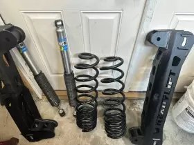 44-1960 READYLIFT SUSPENSION Lift Kit 1500 Dodge Ram