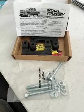 1304 ROUGH COUNTRY Leveling Kit Chevy Gmc Silverado Sierra