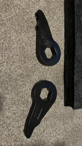 28-330RC ROUGH COUNTRY Lift Level Keys Rear Bolts Blocks Kit