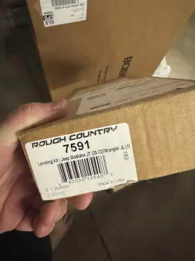 7591 ROUGH COUNTRY Leveling Jl Kit