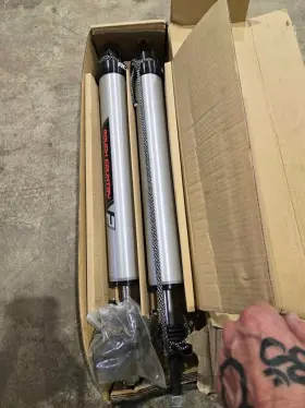 760815 ROUGH COUNTRY Shock Absorbers 1500 Ram