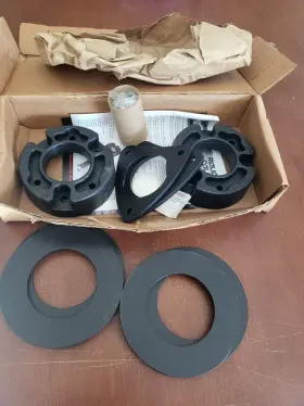 RC585 ROUGH COUNTRY Lift Kit 2WD 4WD Ford Expedition