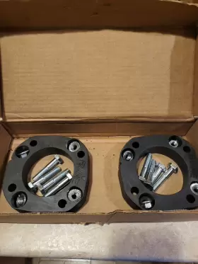 88000 ROUGH COUNTRY Front Leveling Kit Toyota Tundra #2