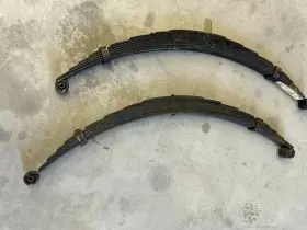 90-8026-10 ROUGH COUNTRY SUSPENSION Rear Leaf Springs Lift Gm