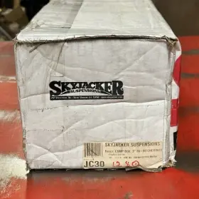 JC30 SKYJACKER Box Lift Xj 4WD Cherokee