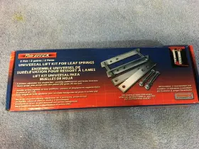 077705134002 SUPERIOR AUTOMOTIVE Leaf Spring Lift Kit