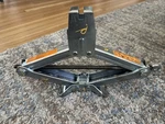 Nissan Rogue Spare Scissor Car Jack 99550 Eq56c. Fixed Price $50.00.